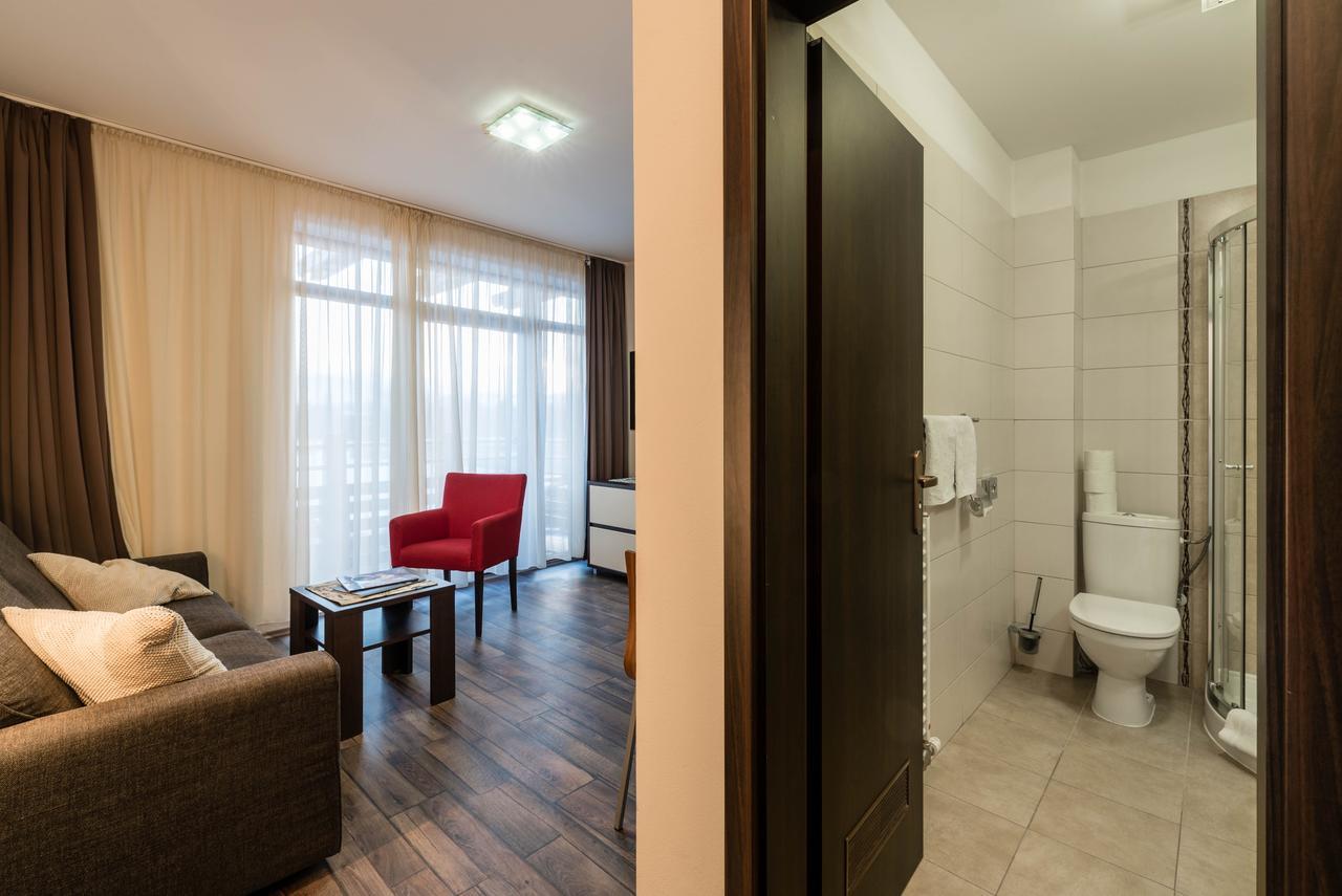 Apartman Mirka - Hotel Luka Besenova Ngoại thất bức ảnh