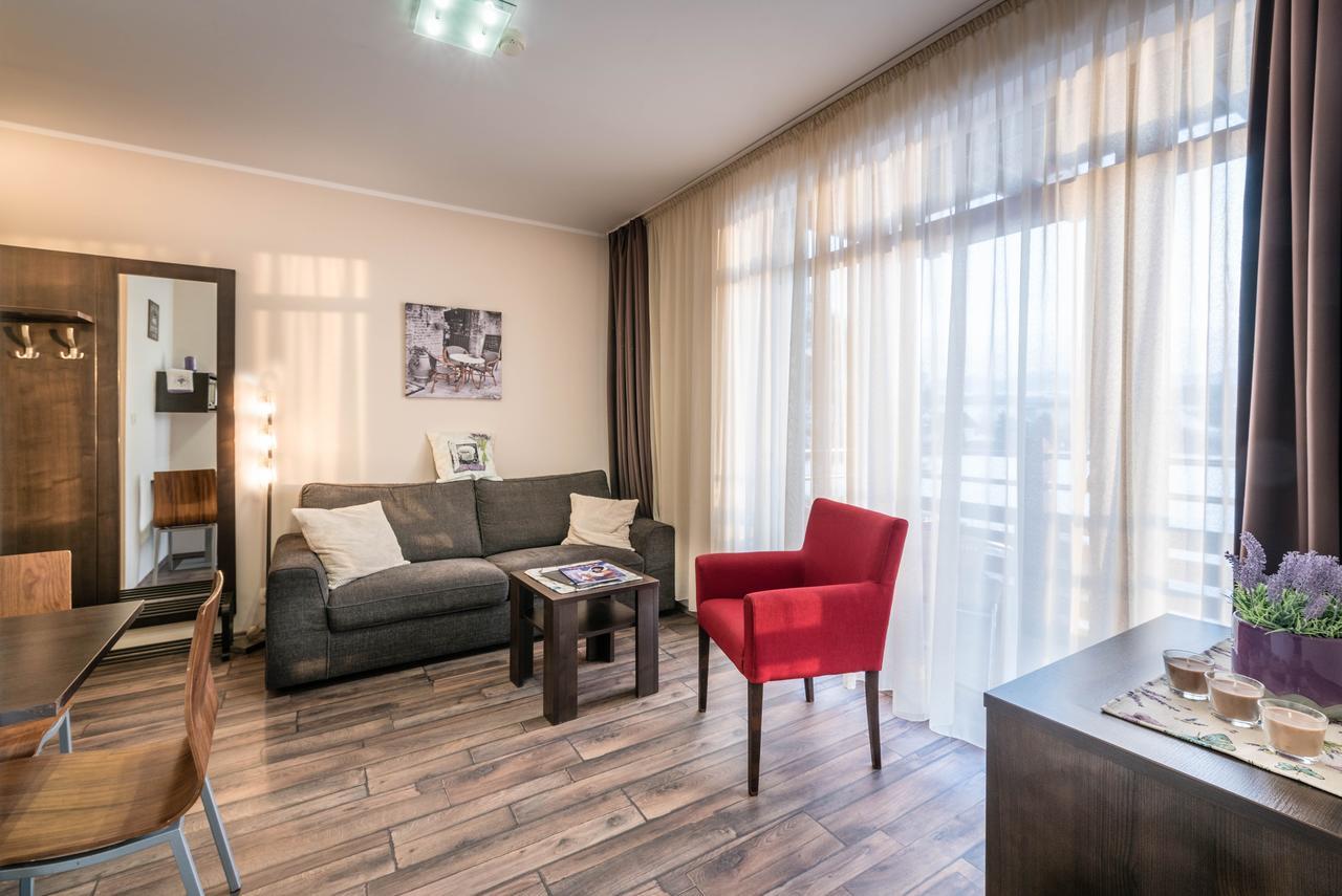 Apartman Mirka - Hotel Luka Besenova Ngoại thất bức ảnh